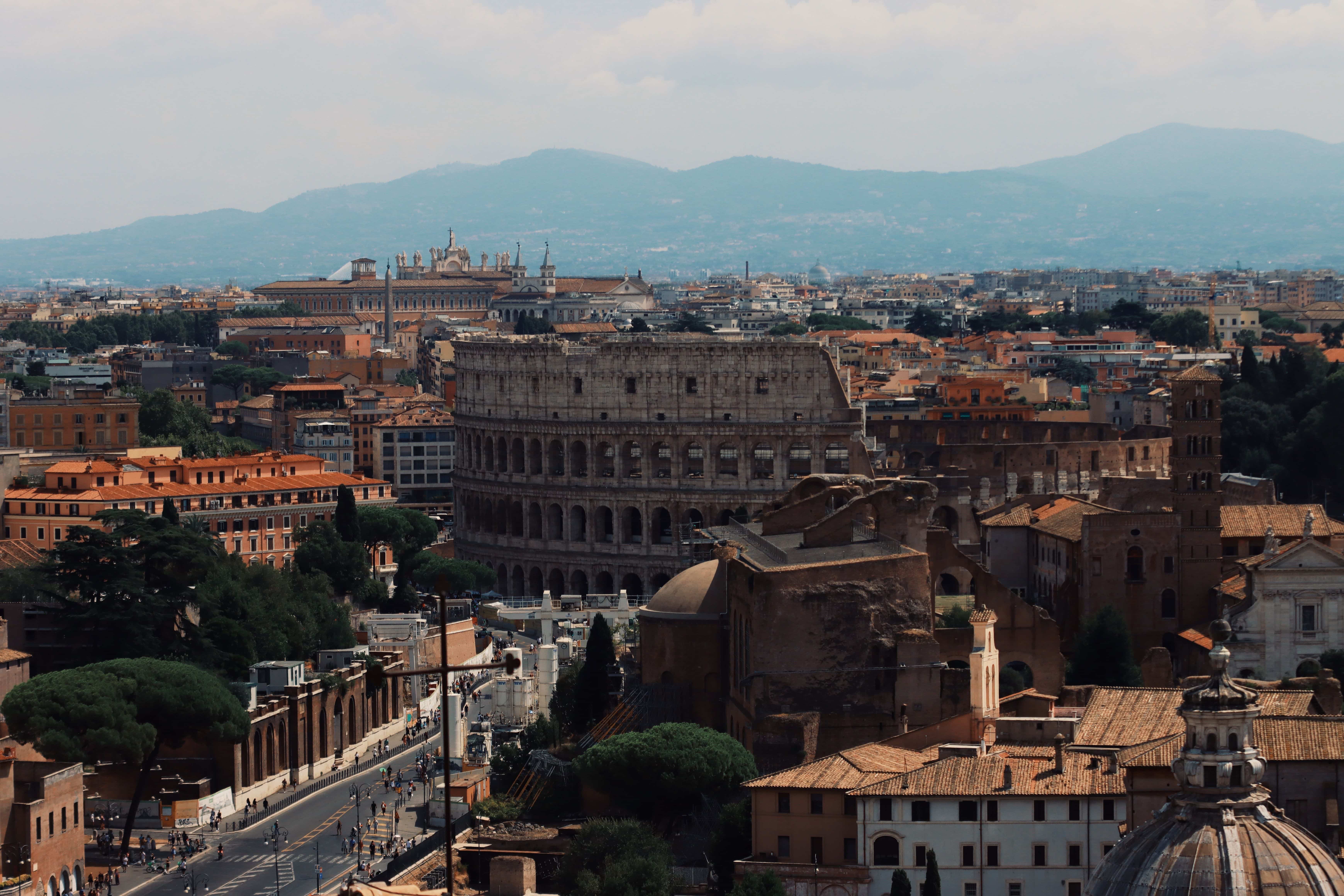 Exterior Coliseo